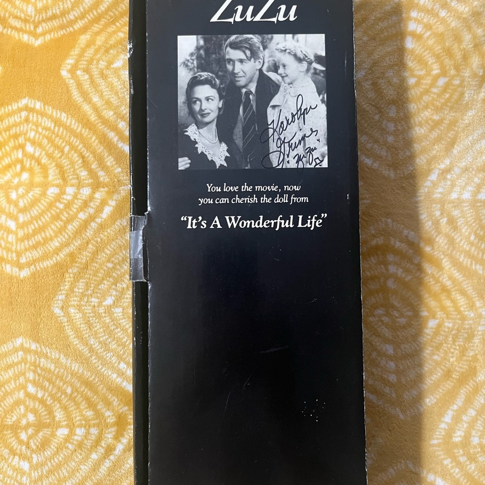 Antique Black and White 'It's A Wonderful Life' Collectible